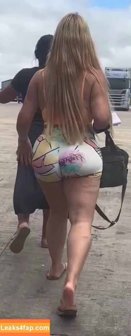 Aline Füchter Ouriques / alinezinhaouriques leaked photo photo #1344