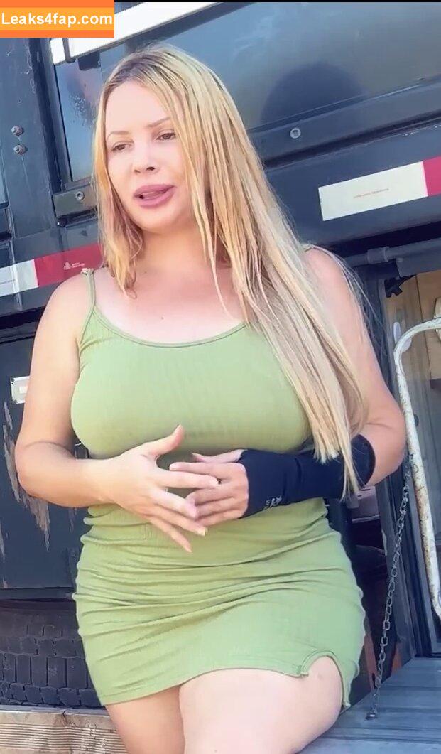 Aline Füchter Ouriques / alinezinhaouriques leaked photo photo #1382