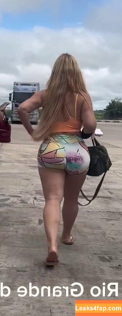 Aline Füchter Ouriques / alinezinhaouriques leaked photo photo #1397
