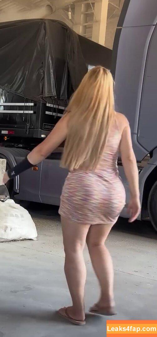 Aline Füchter Ouriques / alinezinhaouriques leaked photo photo #1460