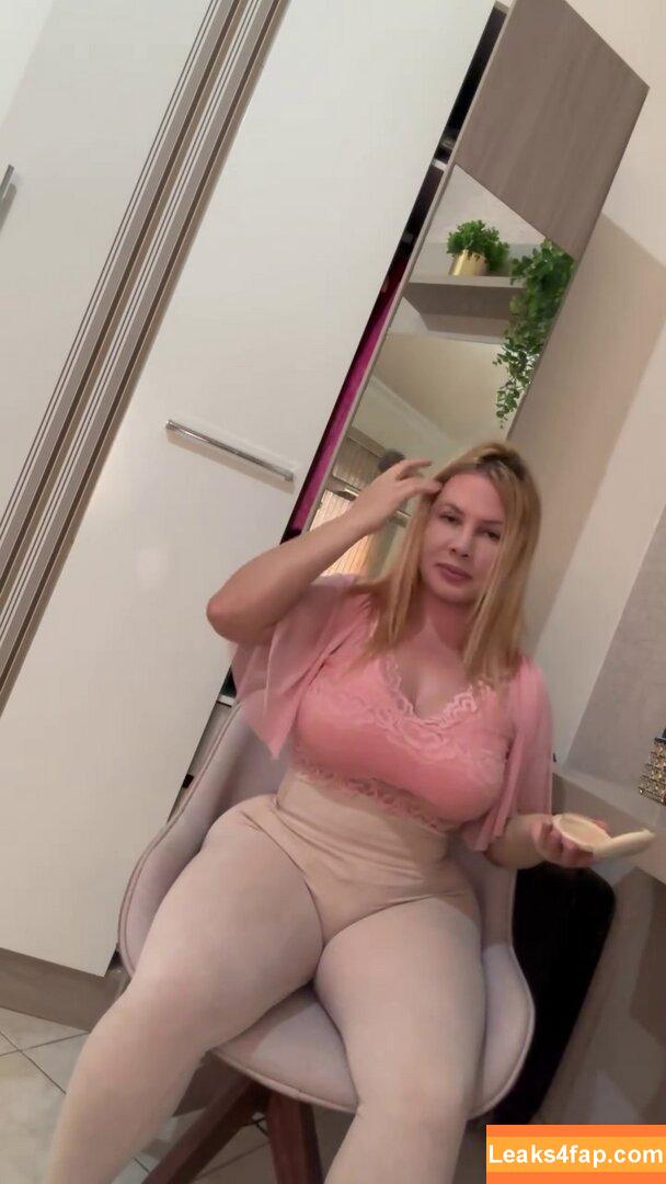 Aline Füchter Ouriques / alinezinhaouriques leaked photo photo #1483