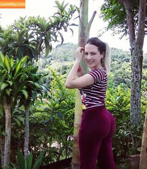 Aline Füchter Ouriques photo #1690