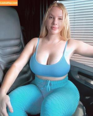 Aline FÜtcher Ouriques photo #0047