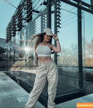 Aline Jost Diraimondo photo #0024