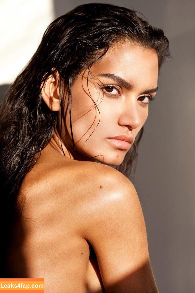 Aline Lima /  leaked photo photo #0010