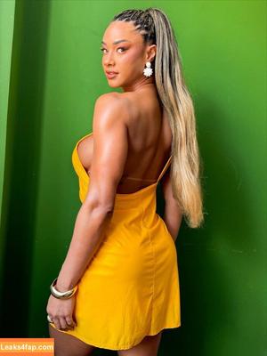 Aline Patriarca photo #0060