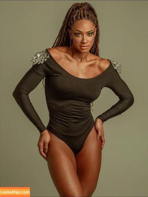 Aline Patriarca photo #0063