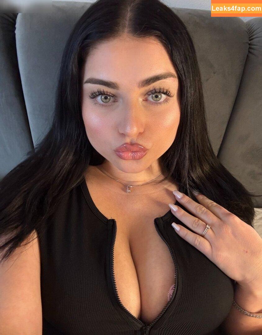 Alisa Bader /  leaked photo photo #0004