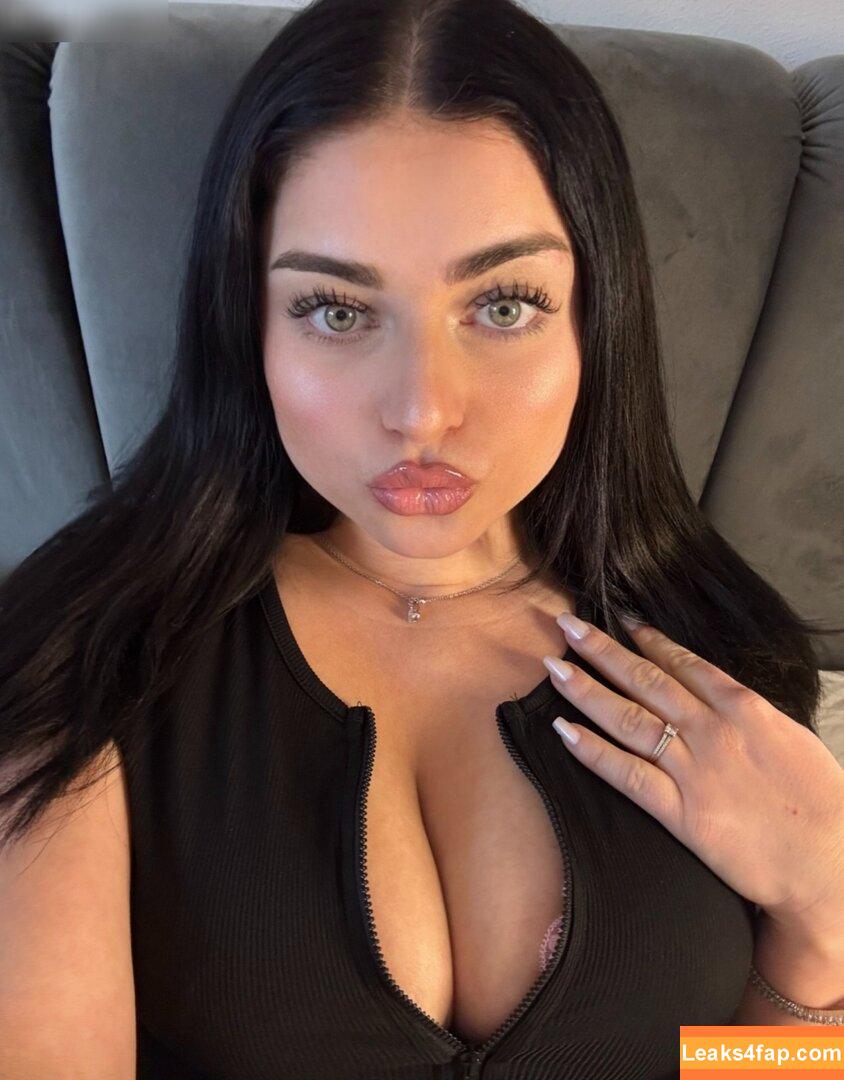 Alisa Bader /  leaked photo photo #0006