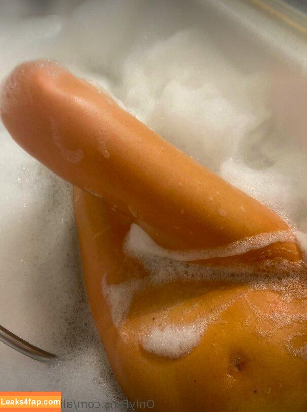 Alisa Krueger /  leaked photo photo #0010