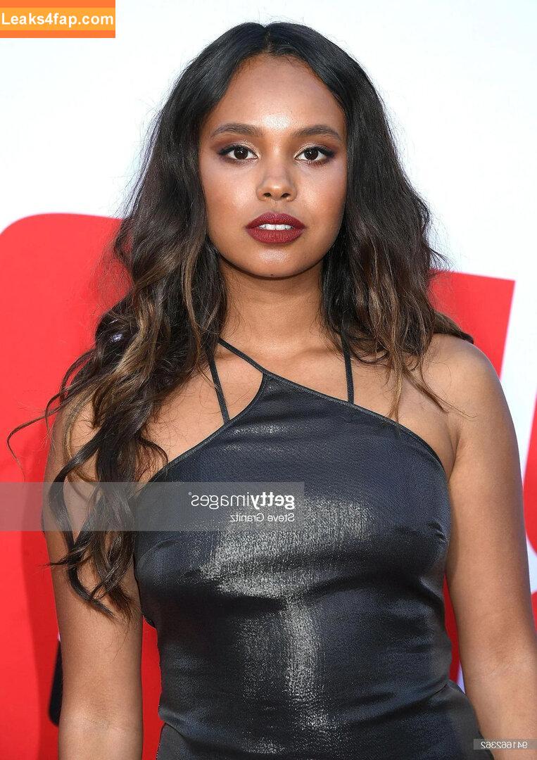 Alisha Boe / alishaboe слитое фото фото #0072