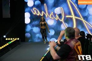 Alisha Edwards photo #0015