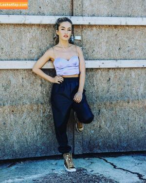 Alisha Edwards photo #0045