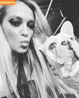 Alisha Edwards photo #0121