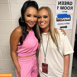 Alisha Edwards photo #0123