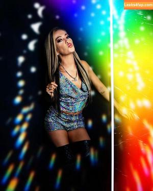 Alisha Edwards photo #0223