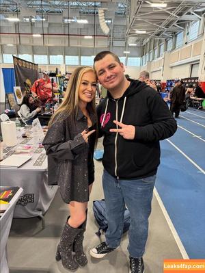 Alisha Edwards photo #0718