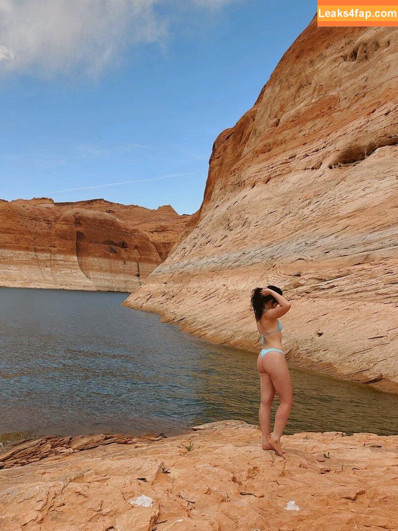 Alisha Newton / alijnewtonbae leaked photo photo #0058