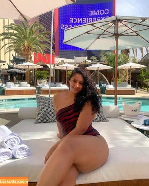Alisha Swaidan photo #0004