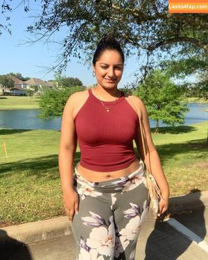 Alisha Swaidan photo #0006