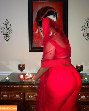 Alisha Swaidan photo #0015