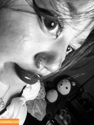 alishagiri photo #0002