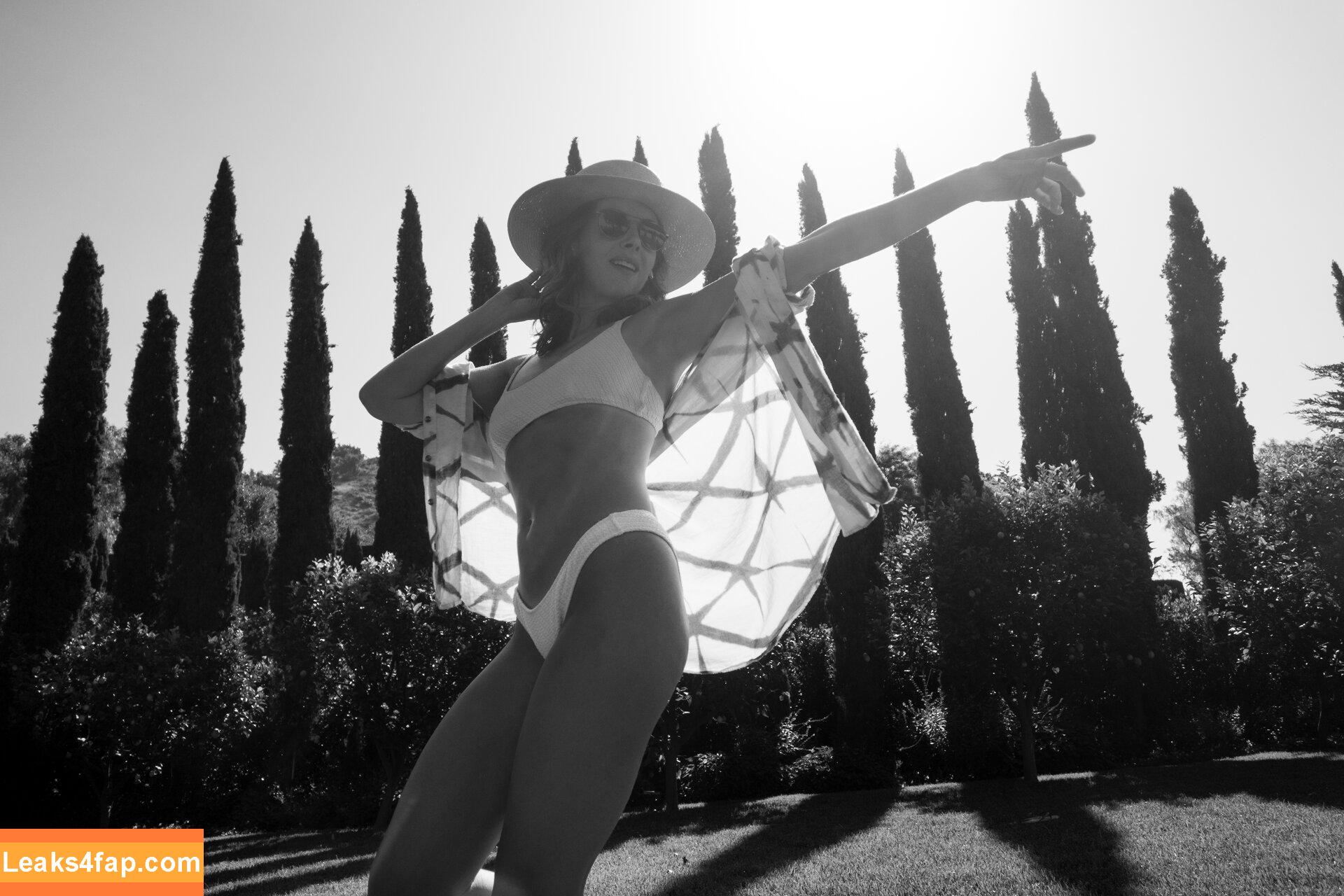 Alison Brie / alisonbrie leaked photo photo #0320