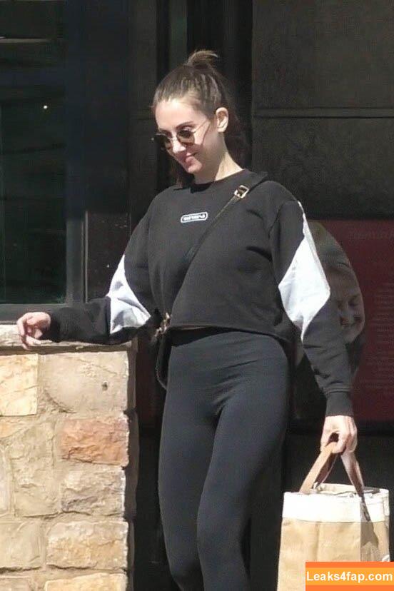 Alison Brie / alisonbrie leaked photo photo #0362