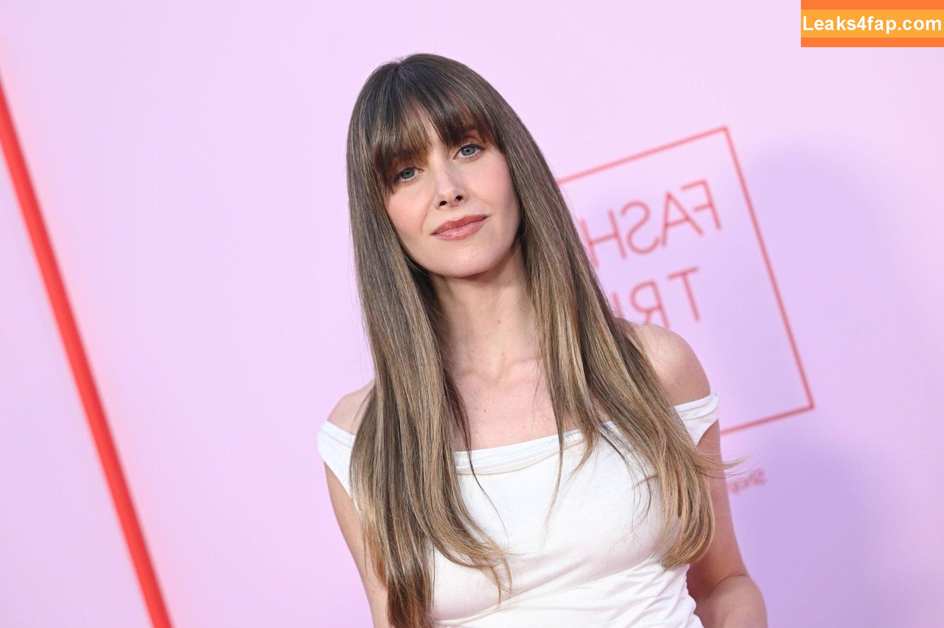 Alison Brie / alisonbrie leaked photo photo #0621