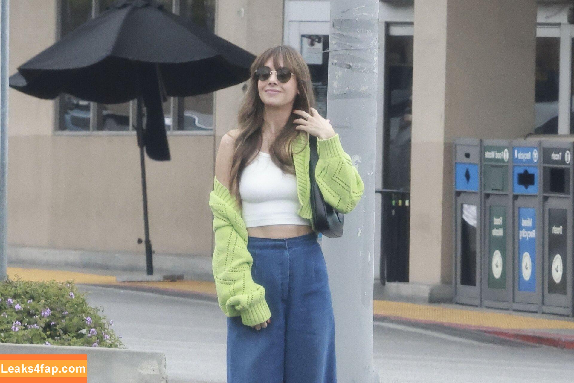 Alison Brie / alisonbrie leaked photo photo #0876