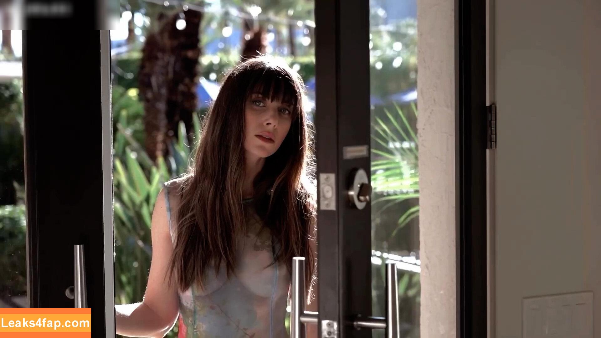 Alison Brie / alisonbrie leaked photo photo #0912