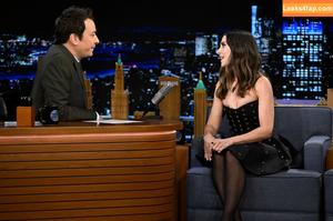 Alison Brie photo #0053