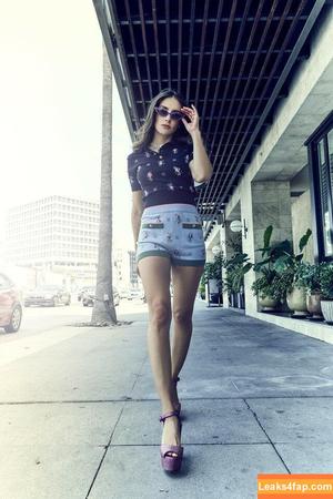 Alison Brie photo #0117