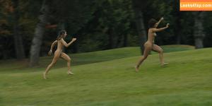 Alison Brie photo #0223