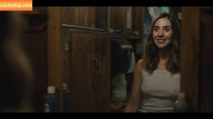 Alison Brie photo #0237