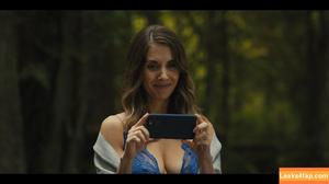 Alison Brie photo #0241