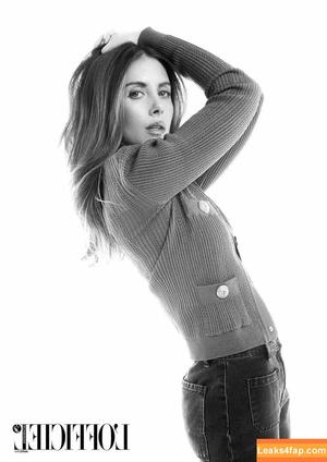 Alison Brie photo #0265