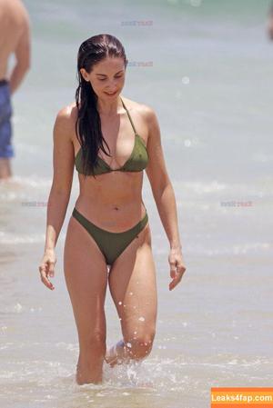 Alison Brie photo #0389