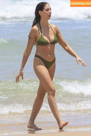 Alison Brie photo #0464