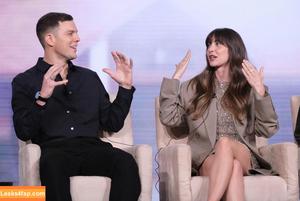 Alison Brie photo #0519