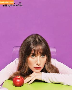 Alison Brie photo #0555