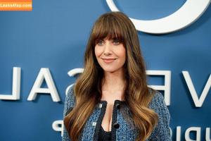 Alison Brie photo #0679