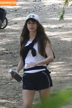 Alison Brie photo #0731