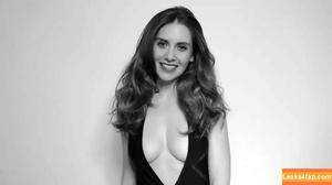 Alison Brie photo #0962