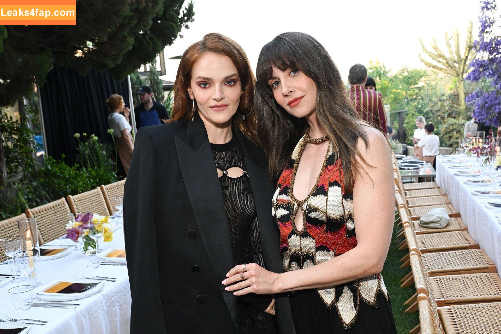 Alison Brie / alisonbrie слитое фото фото #1324