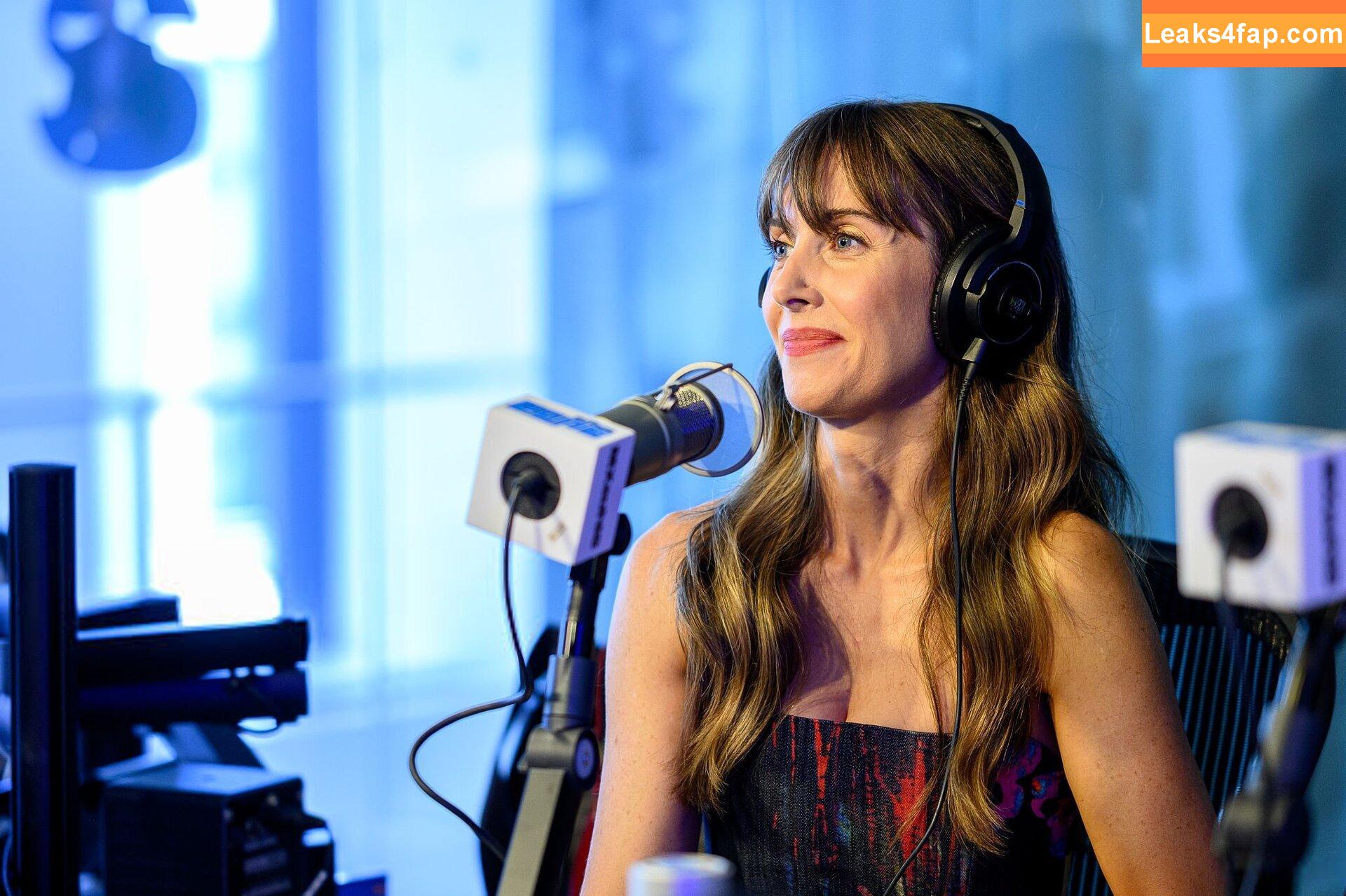 Alison Brie / alisonbrie слитое фото фото #1407