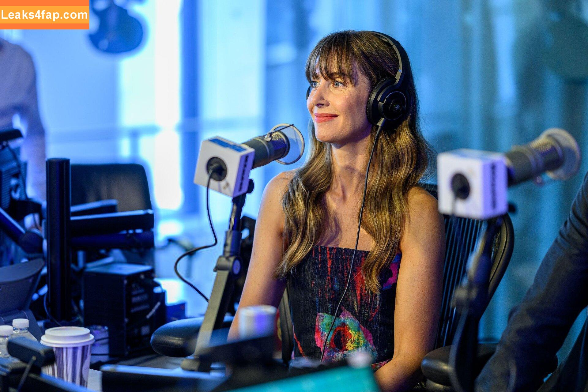 Alison Brie / alisonbrie leaked photo photo #1408