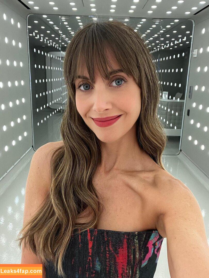 Alison Brie / alisonbrie слитое фото фото #1424