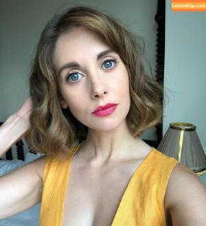 Alison Brie photo #1084