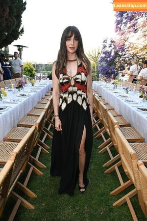 Alison Brie фото #1325